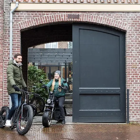 Ysbrantsz Boutique 3*