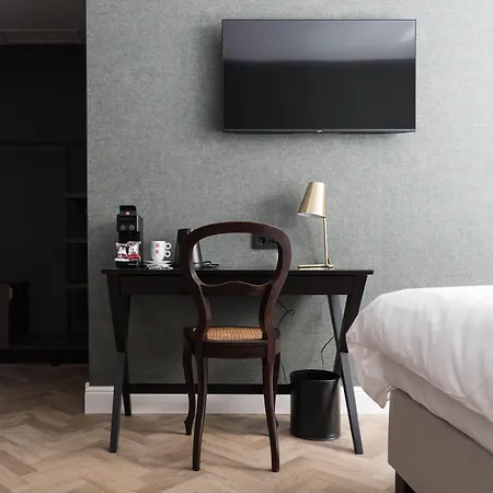 Ysbrantsz Boutique 3*