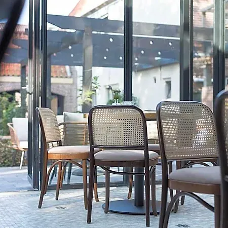 Ysbrantsz Boutique 3*