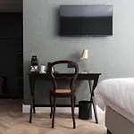 Ysbrantsz Boutique 3*